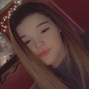 Meet your Posher, Brianna